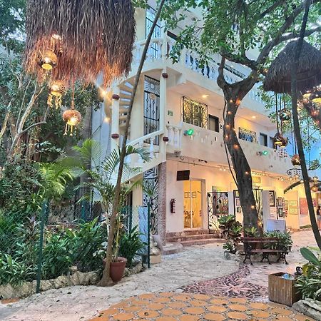 Hotel Ha Garden Gallery - 5Th Avenue Playa del Carmen Exterior photo