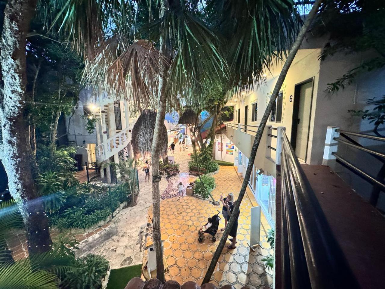 Hotel Ha Garden Gallery - 5Th Avenue Playa del Carmen Exterior photo